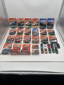 Matchbox 34 Autos Konvolut neu und gebraucht - Bild 1 von 15