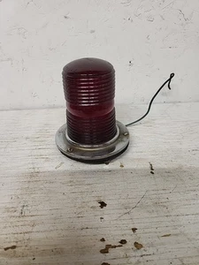 Vintage ARROW 35 Red Glass Boat Light 20017 Lens - Picture 1 of 5