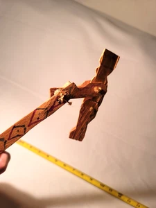 Vintage handgefertigter guatemaltekischer Akrobat Zirkus kippendes Quetschspielzeug Holz & Schnur - Bild 1 von 13