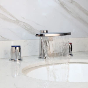 Rubinetto miscelatore lavabo vasca bagno 3 pezzi 2 maniglie rubinetto romano diffuso cromato - Foto 1 di 10