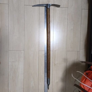 Vintage Haesler Eispickel Made in 1939 schöner Holzschaft, klassische Alpenausrüstung - Bild 1 von 6