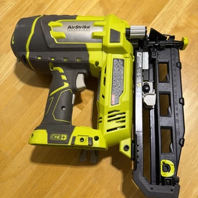 Herramienta clavadora acabado recto Ryobi P325 ONE+ AirStrike 18V 16GA solamente Foto 1 de 4