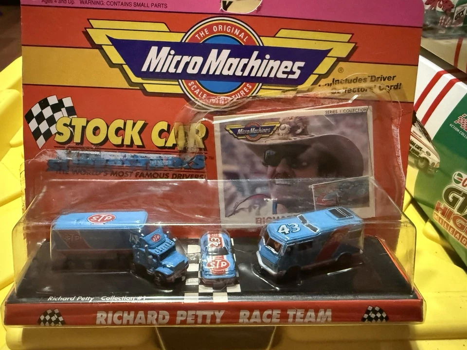 1991 Nascar Micro Machines Richard Petty Race Team Stock Car  Box Damage - Image 1 of 1