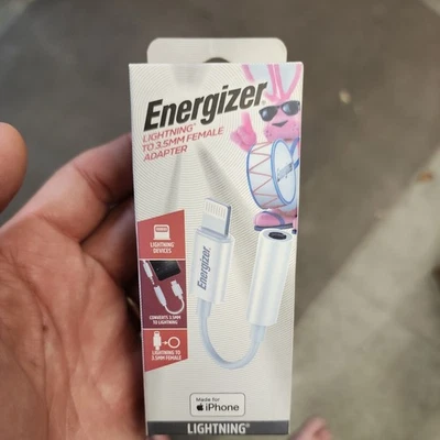 Energizer Apple Charger to 3.5mm Audio Devices, Female Adapter - Image 1 of 3