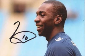 SPORTING LISSABON, EVERTON & VILLA: YANNICK BOLASIE SIGNED 6x4 ACTION PHOTO+COA - Bild 1 von 1