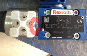 Rexroth Relief valve R900925192 DBW10B2-53/350-6EG24N9K4 - Picture 1 of 1