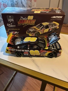 1 Action  1/24th- Dale Jarrett-#88 UPS Race The Truck 2001 Taurus - Picture 1 of 4