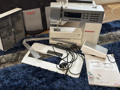 Bernina 507 Electronic Sewing Machine Quilter’s Edition with Accessories - Image 1 of 2