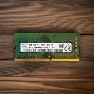 1 SK Hynix 8GB 1Rx8 PC4-2400T SA1-11 HMA81GS6AFR8N-Laptop Memory RAM - Picture 1 of 1