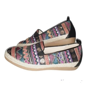 Beacon Damenschuhe 9,5 N Terri Kunstleder Axtec-Druck bequeme Slipper - Bild 1 von 12