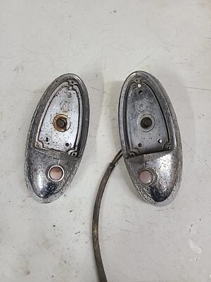 1951 Nash Airflyte задние фонари ободки, набор из 2 - Изображение 1 из 4