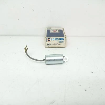 CONDENSATORE IMPIANTO DI AVVIAMENTO FORD CAPRI - ESCORT AC DELCO PER 1575622 Foto 1 de 4