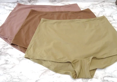 Calcinha Skims 2030# Compatível com Everybody Boy Short Pacote com 3 Plus Tamanho EUA 4X - Imagem 1 de 4