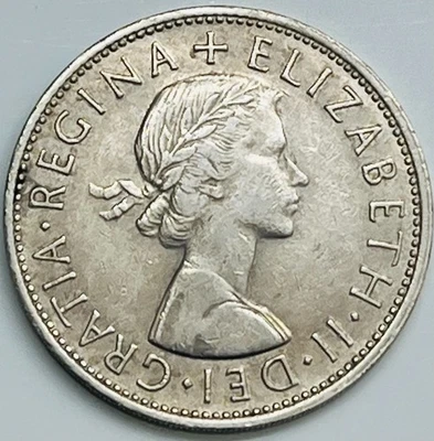 Gran Bretaña 1961 1/2 corona KM# 907 estado circulado Foto 1 de 3