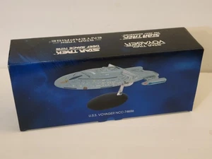 🔥 2017 Eaglemoss Star Trek U.S.S. Voyager XL Raumschiff NCC-74656 NICHT MEHR ERHÄLTLICH - Bild 1 von 9