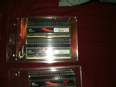 Kit RAM de escritorio G.Skill PI 8 GB (4 X 2 GB) DDR2-1066 PC2-8500 CL5 - F2-8500CL5D-4 GBP Foto 1 de 4