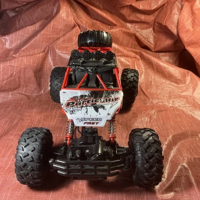 Hot Off-Road Car 4WD 1:12 / 1:16 2.4G Remote Control Car Control Truck Boy Toy - Image 1 of 4