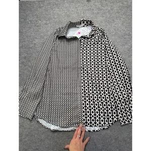 HYFVE Bluse schwarz weiß geometrisch geschlitzt Button Down Langarm Größe M - Bild 1 von 6