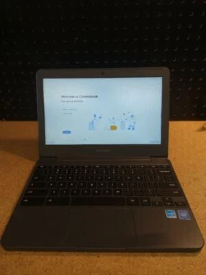 Samsung Chromebook XE501C13- 11.6"- 2GBRAM/16GB eMMC  - Image 1 of 4