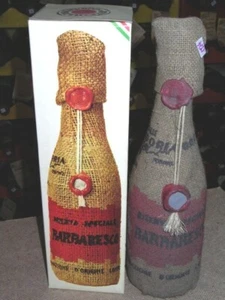 ( N°28/5) DUE BOTTIGLIE DI VINO BARBARESCO 1969+1974 JUTA VILLADORIA COLLEZIONE - Foto 1 di 4