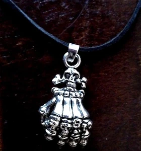 Collar de mano calavera gótico con cuerda en cable envío gratuito en EE. UU. - hecho a mano - NUEVO - Imagen 1 de 3