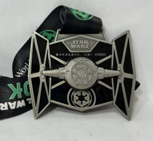 RunDisney 2016 Star Wars Inaugural 10K Tie Fighter Black Gray Medal Lanyard Pins - Picture 1 of 4