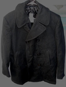 VINTAGE MILITARY MEN'S NAVY BLACK PEA COAT 100% WOOL SZ 42R HALF LINED(GENTL USE - Picture 1 of 9
