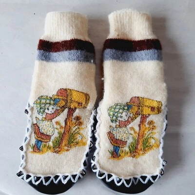 复古袜子拖鞋 5 英寸黑色乙烯基鞋底台湾女孩带邮箱 — 第 1/4 张图片