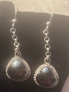 925 Sterling silver dangle pierced earrings light cranberry colored stone 1-1/2” - Picture 1 of 10