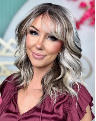 Chelsea Smith Crowns Wig Giselle Short with Bangs Size Petite NWT! - Image 1 of 4