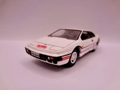Johnny LIGHTNING 1988 Playing Mantis Lotus Turbo Esprit - Image 1 of 4