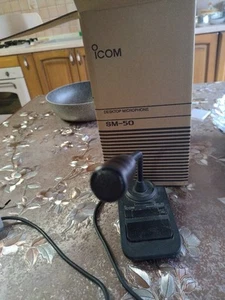 ICOM SM-30 MICROFONO DA TAVOLO PER APPARATI BASE HF - Zdjęcie 1 z 3