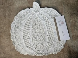 Haymarket Square Set Of 4 Pumpkin Shaped Embroidered Ivory New Fall Thanksgiving - Picture 1 of 6