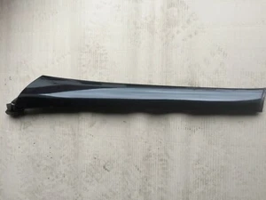 Revestimiento columna A exterior derecho mercedes r129 color 040 negro - Imagen 1 de 2