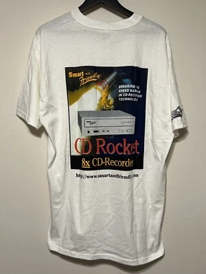 Camiseta De Colección Años 90 Inteligente y Amigable CD Rocket XL Blanca Tecnología Gráfica Camiseta Foto 1 de 4