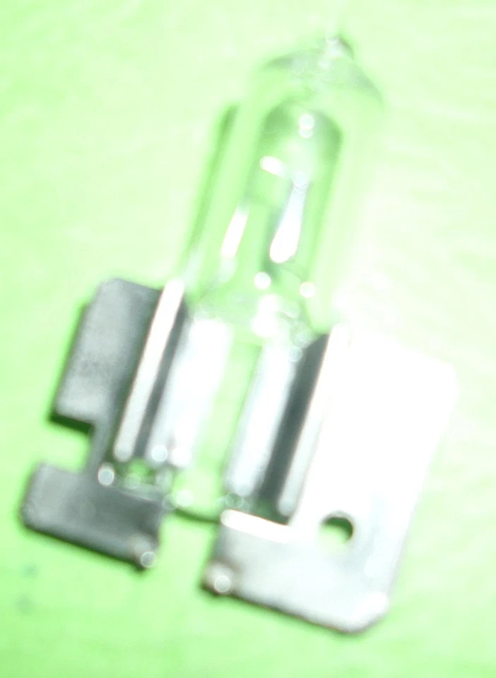 # 12507  H2  100 WATT  HALOGEN 12V  FOG LIGHT REPLACEMENT BULB - Image 1 of 1