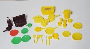 SUNSHINE FAMILY KITCHEN & CAMPING 29 Piece ACCESSORIES 1976 Clean Excellent 1976 - Picture 1 of 11