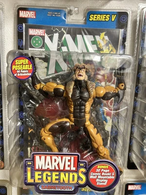 Экшн-фигурка ToyBiz Marvel Legends серия V SABRETOOTH с комиксами новая нераспакованная - Изображение 1 из 2