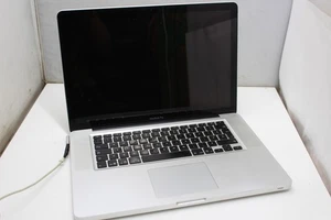 15.4" Apple Macbook Pro A1286 For Parts - Bild 1 von 9