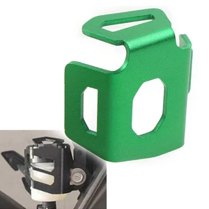Cubierta protectora depósito líquido frenos trasero KAWASAKI NINJA 400 Z650 - Imagen 1 de 5