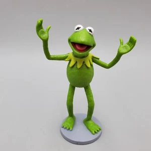 Disney Kermit Pvc Figure Muppet Movie Cake Topper 3 inch NWOP 2014 round base - Picture 1 of 4