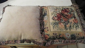 Pair of Butterfly Decorative Print Throw Pillows  18 x 18 - Picture 1 of 3