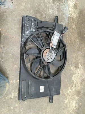 Volvo S40 2004 turbo ventilador sedán Foto 1 de 2