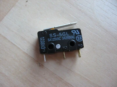 Omron Micro Limit Switch SS-5GL with Straight Lever 5A 125VAC #E66AB - Image 1 of 4