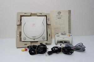 SEGA Dreamcast Console HKT-3000 NTSC-J Boxed & Tested, Excellent Condition Japan - Picture 1 of 21
