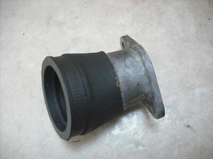 DUCATI MONSTER 750 IE 2002 FRONT CYLINDER / CARB INLET PORT MANIFOLD - Picture 1 of 3