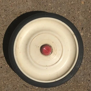Pull Wagon Parts Radio Flyer Wagon (1) 6" Plastic Wheel Rubber Tread w/Red Cap - Picture 1 of 2