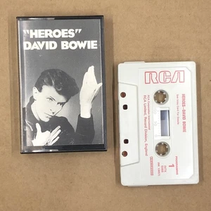 DAVID BOWIE Cassette Tape 70s Rock Experimental HEROES FRIPP ENO UK RELEASE - Picture 1 of 7
