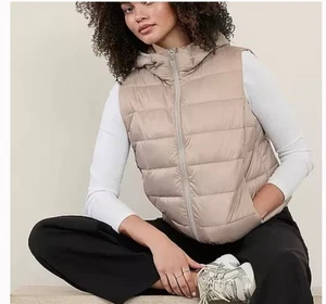 Athleta Aire Puffer Vest Hooded Champagne Zip Pockets Water Repellant NWT Large - Picture 1 of 7