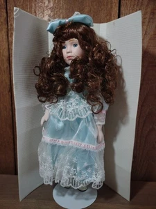 Muñeca Vintage Studio 5 Collection 16" Porcelana Genuina Cabello Morena Nueva en Caja - Imagen 1 de 1